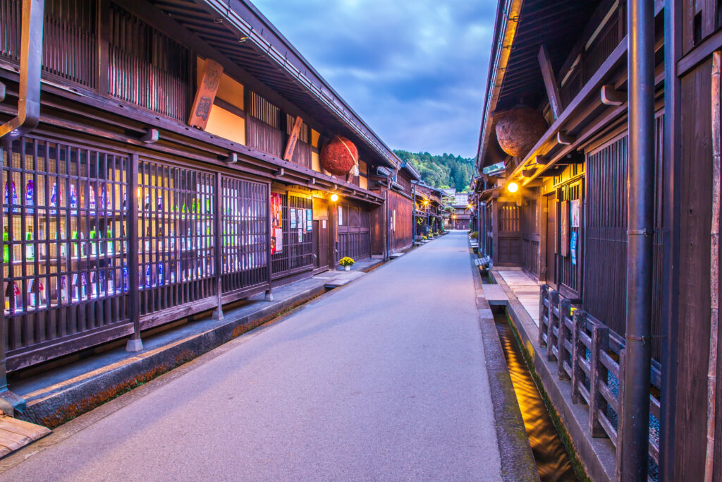Welcome to Visit Takayama
Experience the charm, culture, and beauty of Japan’s mountain town.

